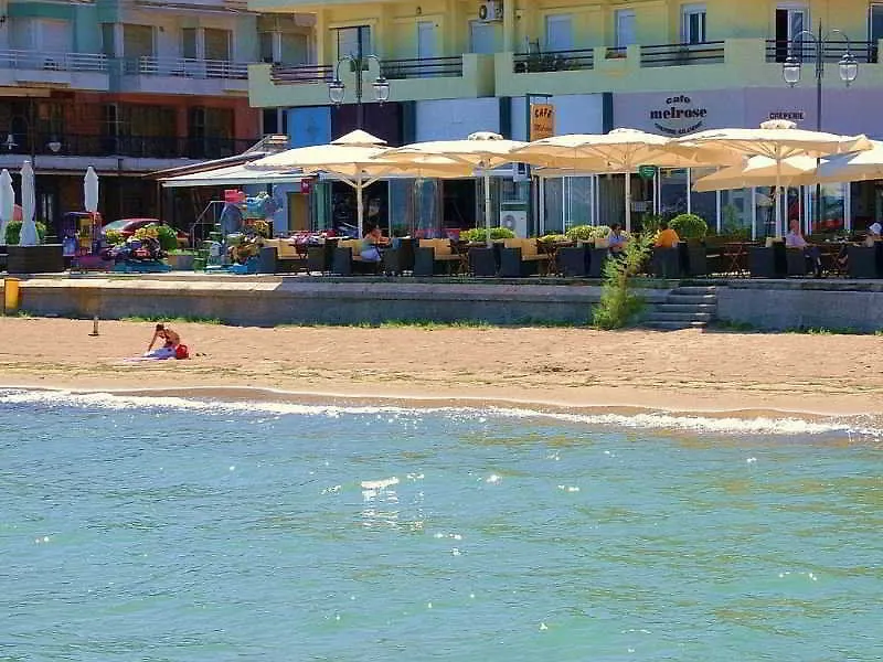 Hotel Avra Peraía